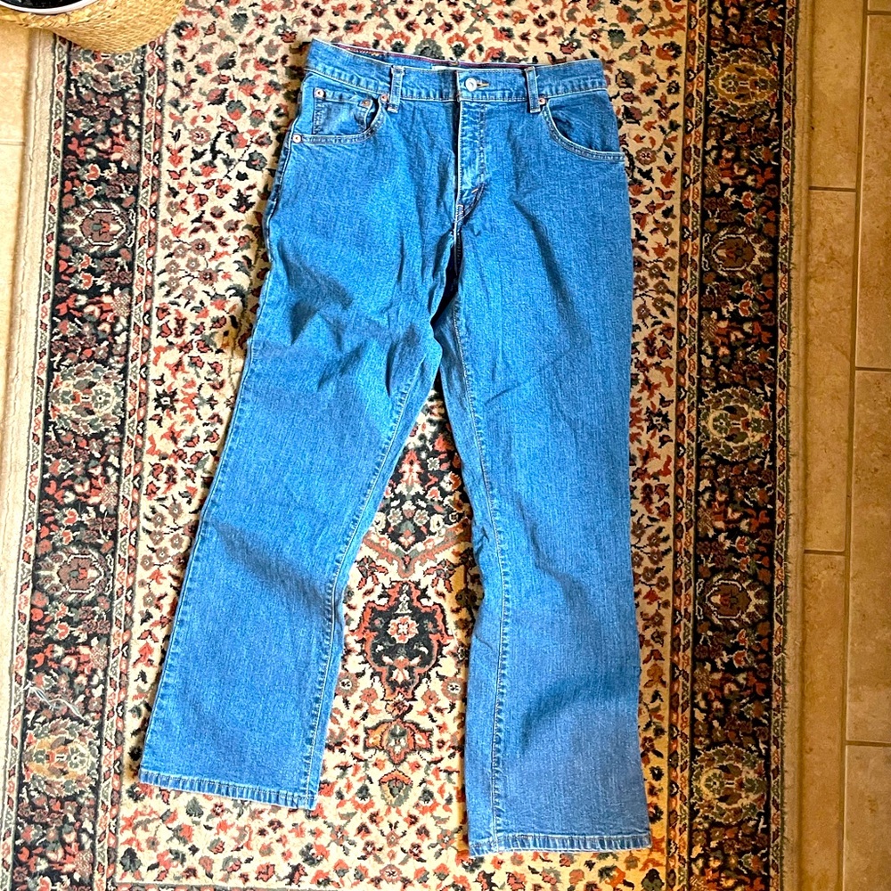 LEVIS Relaxed Boot Cut 550 Sz10 Short Indigo Blue